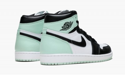 JORDAN AIR JORDAN 1 RETRO HIGH OG NRG Igloo