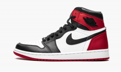 JORDAN  AIR JORDAN 1 HIGH OG Satin Black Toe