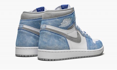 JORDAN AIR JORDAN 1 RETRO HIGH OG Hyper Royal