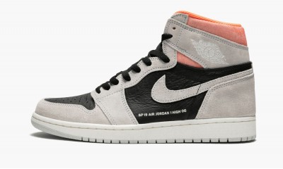 JORDAN AIR JORDAN 1 RETRO HIGH OG Neutral Grey/Hyper Crimson