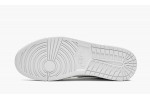 JORDAN AIR JORDAN 1 MID Iridescent Outline