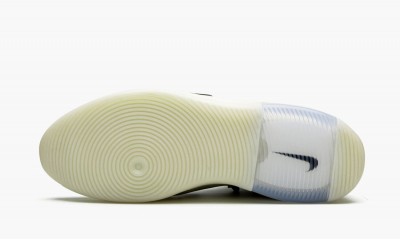 NIKE AIR FEAR OF GOD 1 String/ The Question