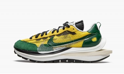 NIKE VAPORWAFFLE Sacai - Tour Yellow