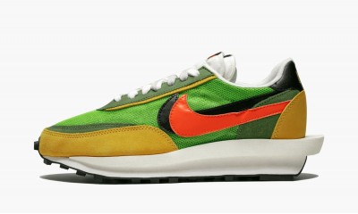 NIKE LDWAFFLE Sacai - Green Gusto