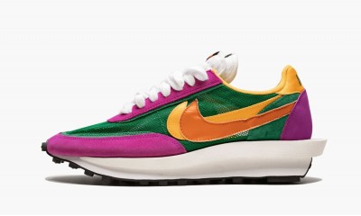 NIKE LDWAFFLE Sacai - Pine Green