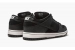 NIKE DUNK LOW PREMIUM SB Entourage