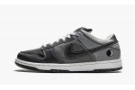 NIKE SB DUNK LOW Lunar Eclipse East