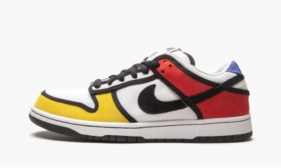NIKE DUNK LOW PRO SB Piet Mondrian