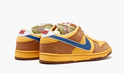NIKE DUNK LOW PREMIUM SB New Castle