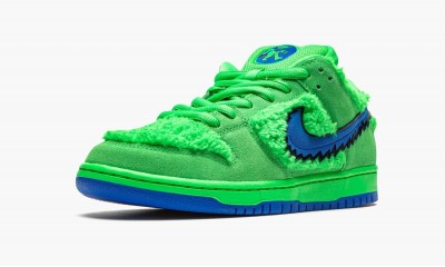NIKE SB DUNK LOW Grateful Dead - Green Bear