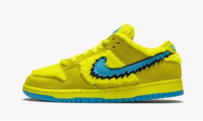 NIKE SB DUNK LOW Grateful Dead - Yellow Bear