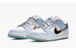 NIKE SB DUNK LOW Sean Cliver - Holiday Special