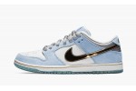 NIKE SB DUNK LOW Sean Cliver - Holiday Special