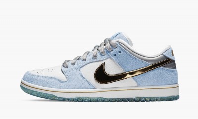 NIKE SB DUNK LOW Sean Cliver - Holiday Special