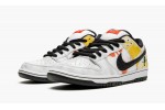 NIKE SB DUNK LOW Tie-Dye Rayguns 2019 - White