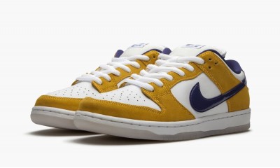 NIKE SB DUNK LOW Laser Orange