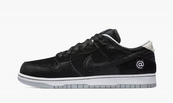 NIKE SB DUNK LOW Medicom Toy - BE@RBRICK