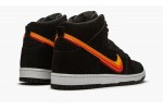 NIKE SB DUNK HIGH Truck It