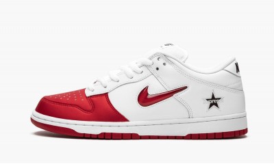 NIKE SB DUNK LOW Supreme - Jewel Swoosh Red/White