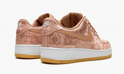 NIKE AIR FORCE 1 PRM CLOT - Rose Gold Silk