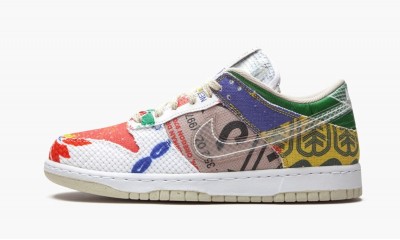 NIKE DUNK LOW SP City Market