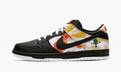 NIKE SB DUNK LOW Tie-Dye Rayguns 2019 - Black