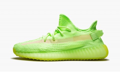 ADIDAS YEEZY
YEEZY BOOST 350 V2
Glow in the Dark