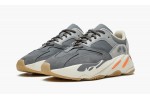 ADIDAS YEEZY
YEEZY BOOST 700
Magnet