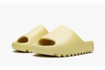 ADIDAS YEEZY
YEEZY SLIDE
Desert Sand