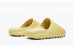 ADIDAS YEEZY
YEEZY SLIDE
Desert Sand