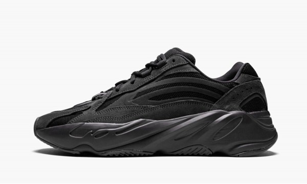 ADIDAS YEEZY
YEEZY BOOST 700 V2
Vanta