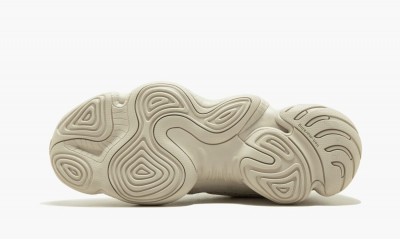 ADIDAS YEEZY
YEEZY 500
Blush / Desert Rat