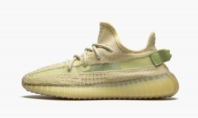 ADIDAS YEEZY
YEEZY BOOST 350 V2
Flax