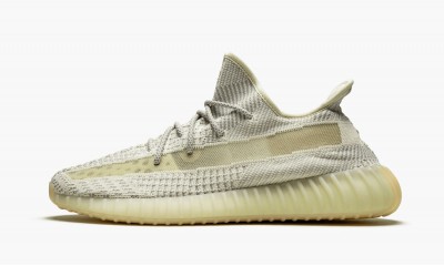 ADIDAS YEEZY
YEEZY BOOST 350 V2 REFLECTIVE
Lundmark