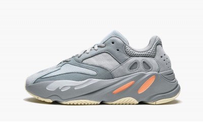 ADIDAS YEEZY
YEEZY BOOST 700
Inertia