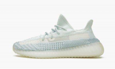 ADIDAS YEEZY
YEEZY BOOST 350 V2 REFLECTIVE
Cloud White