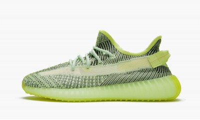 ADIDAS YEEZY
YEEZY BOOST 350 V2 REFLECTIVE
Yeezreel