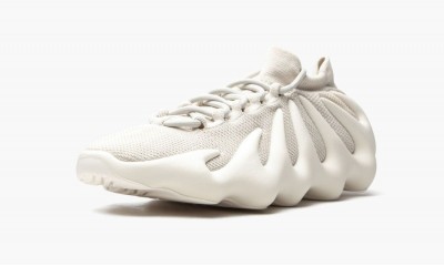 ADIDAS YEEZY
YEEZY 450
Cloud White