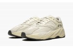 ADIDAS YEEZY
YEEZY BOOST 700
Analog