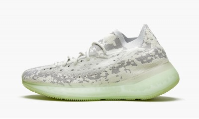 ADIDAS YEEZY
YEEZY BOOST 380
Alien