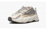 ADIDAS YEEZY
YEEZY BOOST 700 V2
Cream
