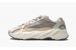 ADIDAS YEEZY
YEEZY BOOST 700 V2
Cream
