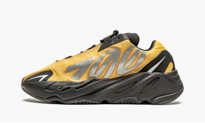 ADIDAS YEEZY
YEEZY 700 MNVN
Honey Flux