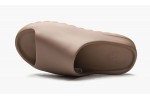 ADIDAS YEEZY
YEEZY SLIDE
Core 2021