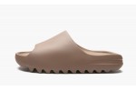 ADIDAS YEEZY
YEEZY SLIDE
Core 2021