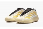 ADIDAS YEEZY
YEEZY 700 V3
Safflower