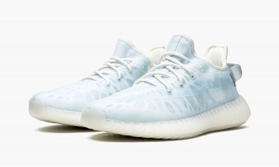 ADIDAS YEEZY
YEEZY BOOST 350 V2
Mono Ice