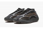 ADIDAS YEEZY
YEEZY 700 V3
Clay Brown