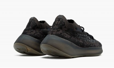 ADIDAS YEEZY
YEEZY BOOST 380
Onyx