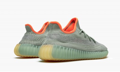 ADIDAS YEEZY
YEEZY BOOST 350 V2
Desert Sage